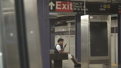 NYC subway train pulls into platform, waiting a train 4K 스톡 동영상 162908723