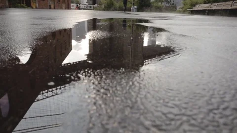 NYC's Brooklyn Bridge after a Thunderstorm. Stock Footage 70068119