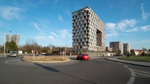 O building time-lapse Stock Footage 151607392