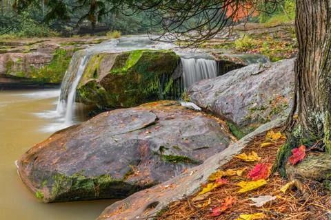 O Kun De Kun Upper Falls Stock Photos