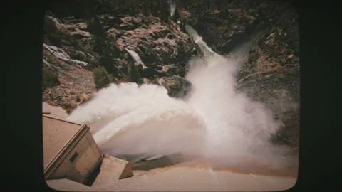 O Shaughnessy Dam at Hetch Hetchy Reservoir in Yosemite National Park. Vintag Stock Footage 136732394