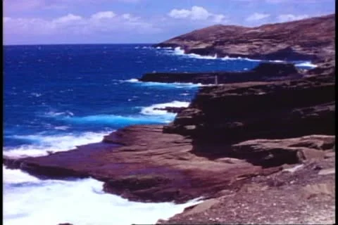 OAHU, HAWAII, 1978, cliffs and sea, rugged and jagged, wide shot 動画素材 11875751