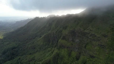 Oahu Mountains Stock-Footage 229962965