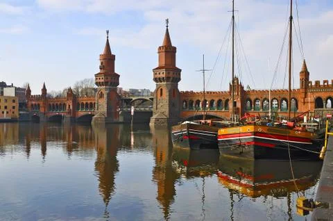 Oberbaum bridge in berlin Stock Photos