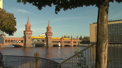 The Oberbaum Bridge, a bridge crossing Berlin's River Spree Stock Footage 64849028