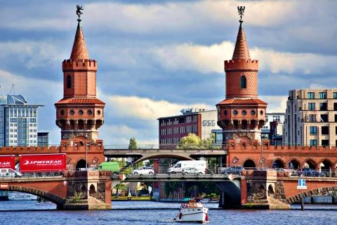 Oberbaum bridge spree river Stock Photos