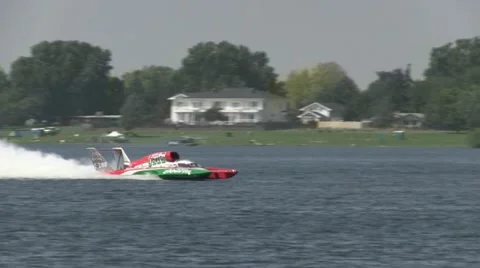 Oberto Video stock 11495749