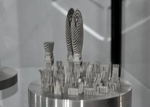 Object printed on metal 3d printer close-up Foto stock