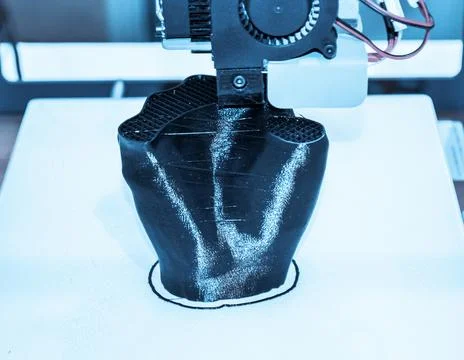 Objects printed by 3d printer. Dark filter. Automatic three dimensional Foto stock
