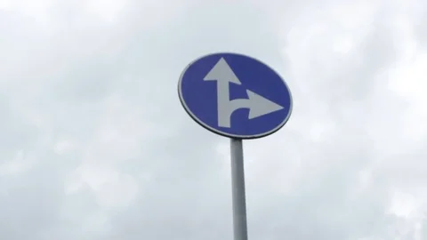 Obligation to the right and forwards Stock Footage 75183389