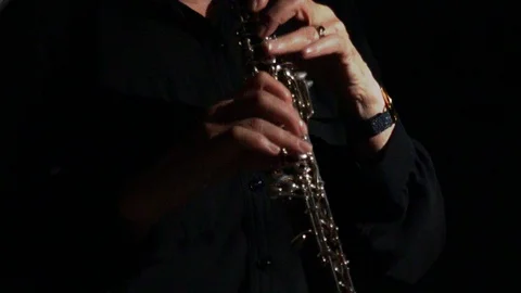 Oboe Video stock 111938392
