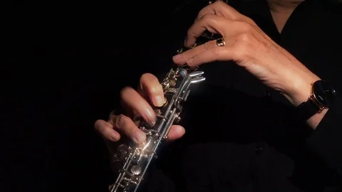 Oboe Player Video stock 111934262