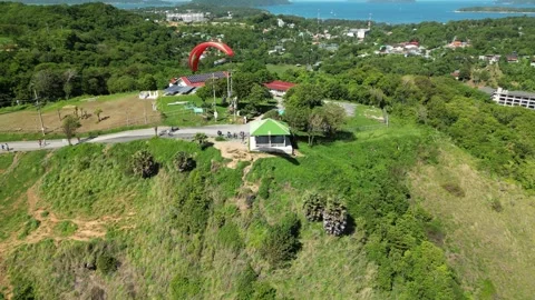 Observation deck on a hill overlooking the sea. Drone video Video stock 303141241