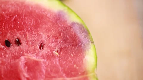 Observe watermelon cross section (5) Stock Footage 202234560