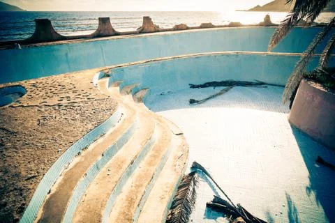 Obsolete Pool Stockfoto's