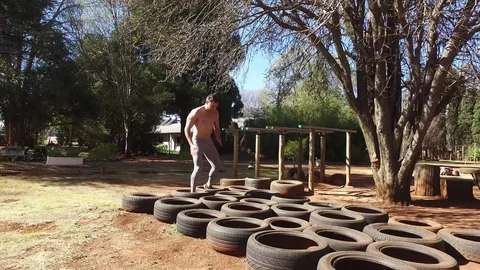 Obstacle Course - Tires 2 Vidéo 98824258