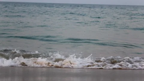 Ocaen waves Stock Footage 8359922