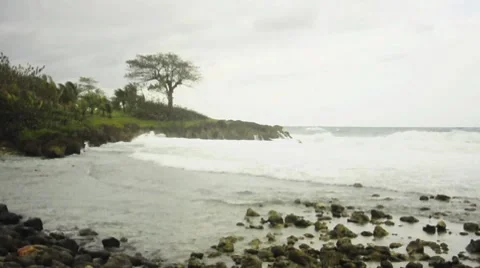 Ocean into the bay HD Stock Footage 7901426