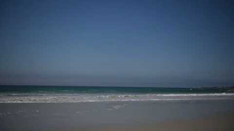 Ocean, beautiful waves rolled on the shore Video stock 99515351