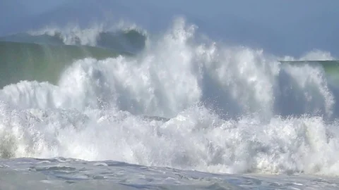 Ocean big wave Stock Footage 73024421