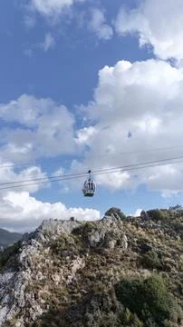 Ocean cable car on the seashore Foto stock