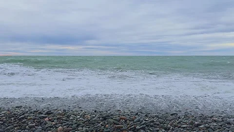 The ocean is calm and the sky is cloudy 库存影片 279057350