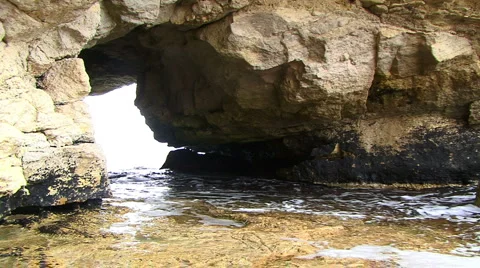 Ocean Cave Stockbeeldmateriaal 995535