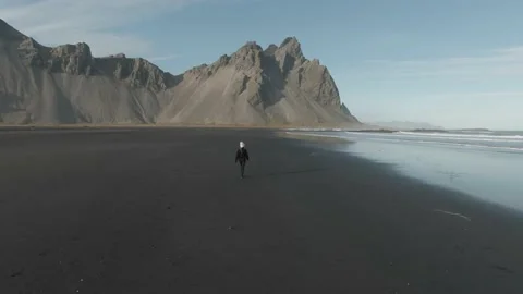 The Ocean On The Coast Of Iceland Video stock 221638534
