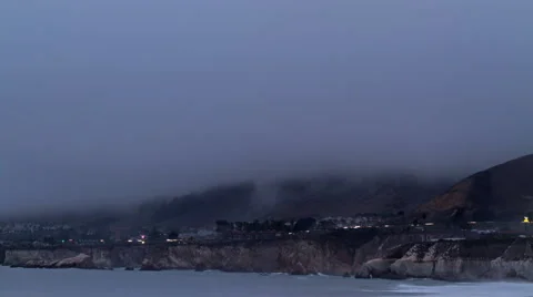 Ocean cost in a mist, time lapse Video stock 49145326