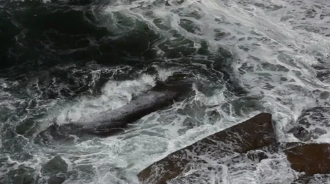 Ocean on Rocks Vídeo Stock 27939944