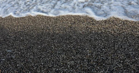 Ocean seascape scenic with large wave crashing Stockbeeldmateriaal 91293532