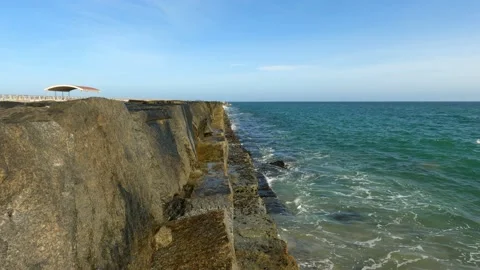 Ocean steps with sound Video stock 151810437