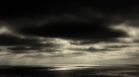 Ocean Sunrays 動画素材 5354918