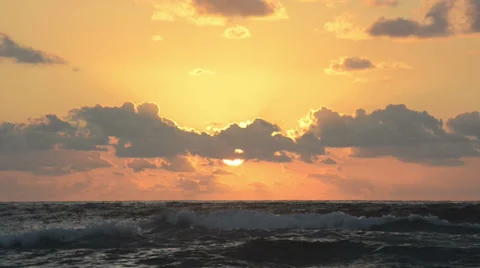 Ocean sunrise Stock Footage 32818257