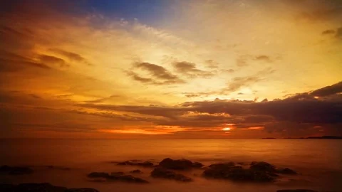 Ocean sunrise Stock Footage 76490361