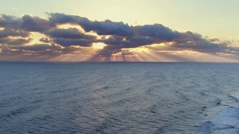 Ocean Sunrise 스톡 동영상 79218100