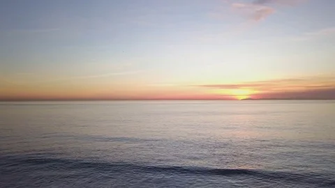 Ocean Sunset Descending 스톡 동영상 83899841