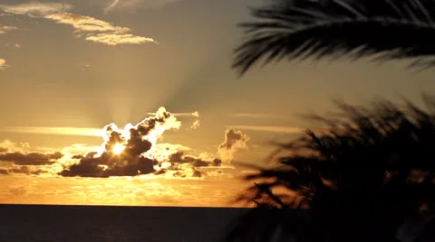 OCEAN SUNSET Stockbeeldmateriaal 24674885