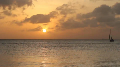 Ocean sunset Stock Footage 33251770
