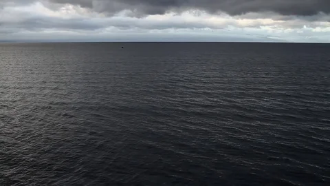 Ocean surface 스톡 동영상 77047168