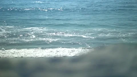 Ocean Symphony: Mesmerizing Waves in Motion Stock Footage 146490841