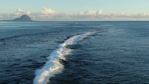 Ocean view to Le Morne at Mauritius island Video stock 120426850