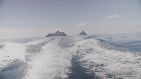 Ocean Wake Created By Boat With Skellig Michael In Background Stock Footage 86067455