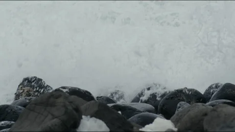 Ocean water smashing on the rocks Stock Footage 169062353