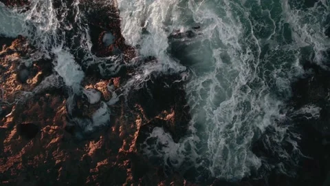 Ocean wave hits the cliff in Mexico 60fps Stock Footage 233437190