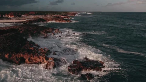 Ocean wave hits the cliff in Mexico 60fps Stock Footage 233437279