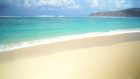 Ocean wave on sandy beach Stock Footage 95646829