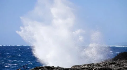 Ocean wave splash on the reef Stock Footage 49722991