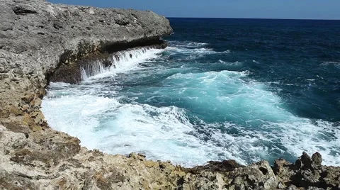Ocean wave splash on the reef video Stock Footage 52160957