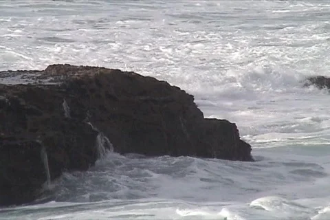 Ocean Waves against rocks  Stock Footage 116146
